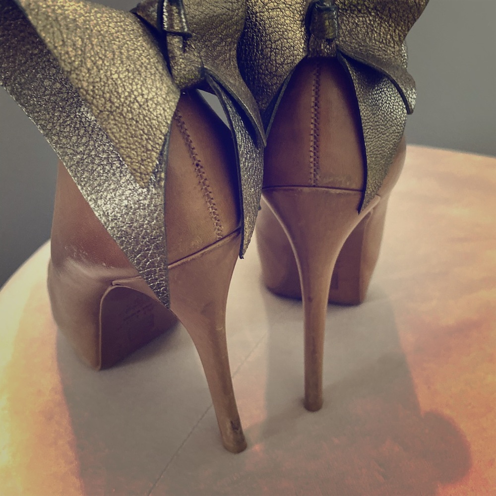 Aldo Bow Platform Heels.